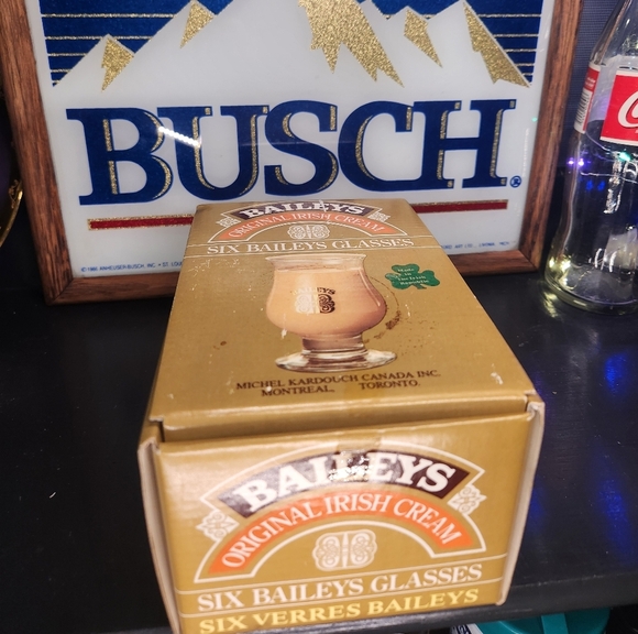 Baileys Original Irish Cream Liqueur Glasses In Original Box Set Of 6 - Picture 7 of 8